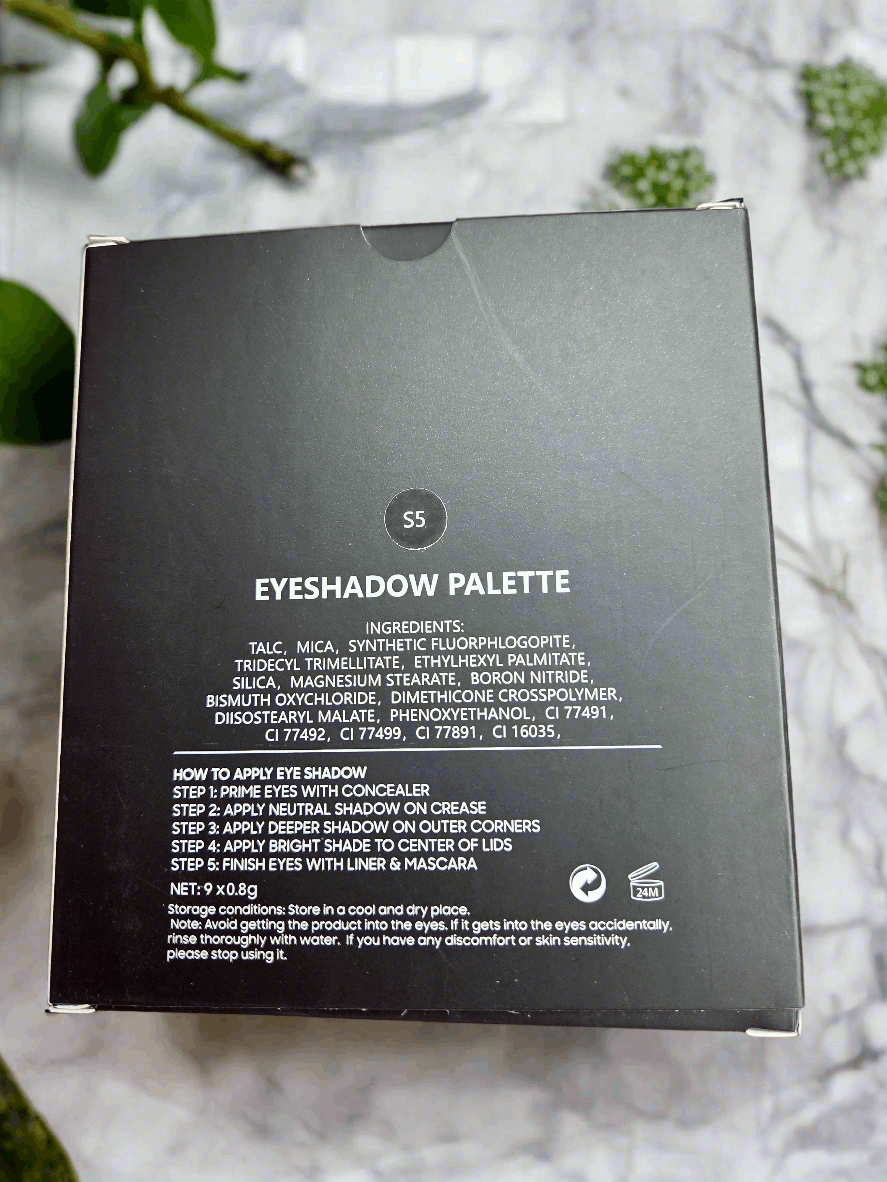 Mazaroma 9x shade eyeshadow palette - MAZAROMA