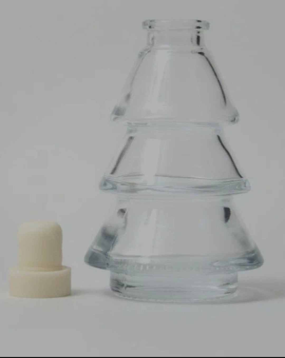 Mazaroma's 4x Pack Of Clear Christmas Tree Glass Reed Diffuser Bottles - MAZAROMA